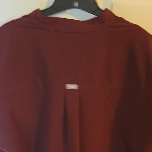 Chic Burgundy Blouse for Women - Picture 9 of 9